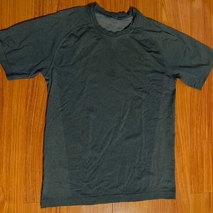 Lululemon Running shirt